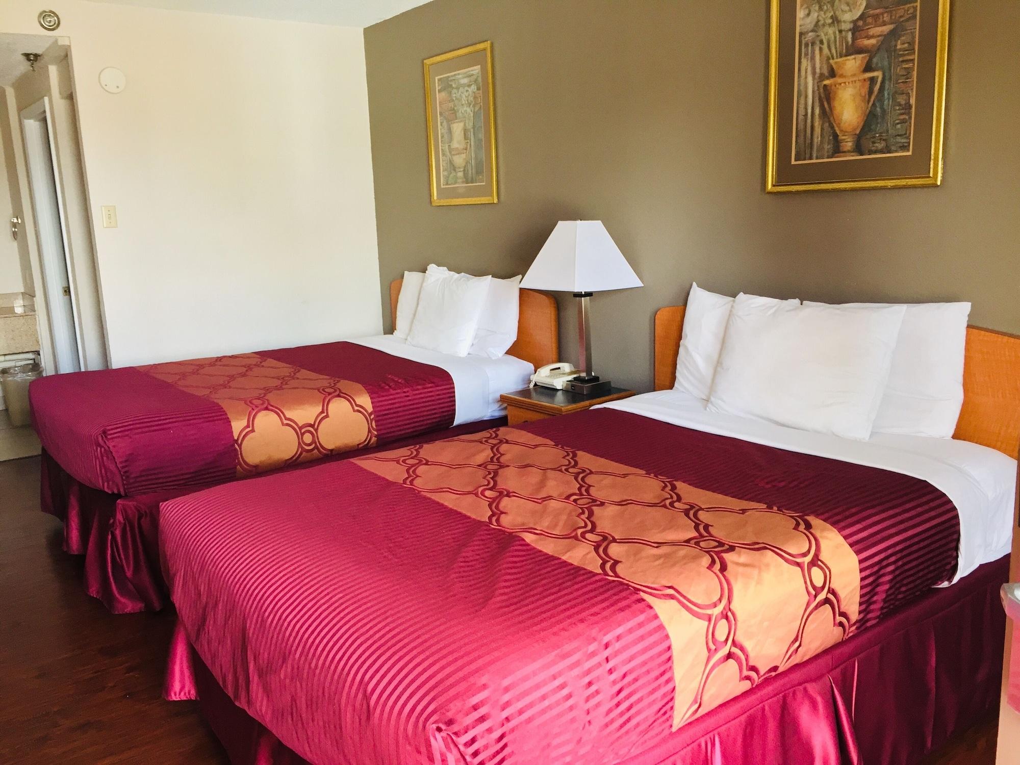 Bear Mount Inn & Suites Pigeon Forge Bagian luar foto