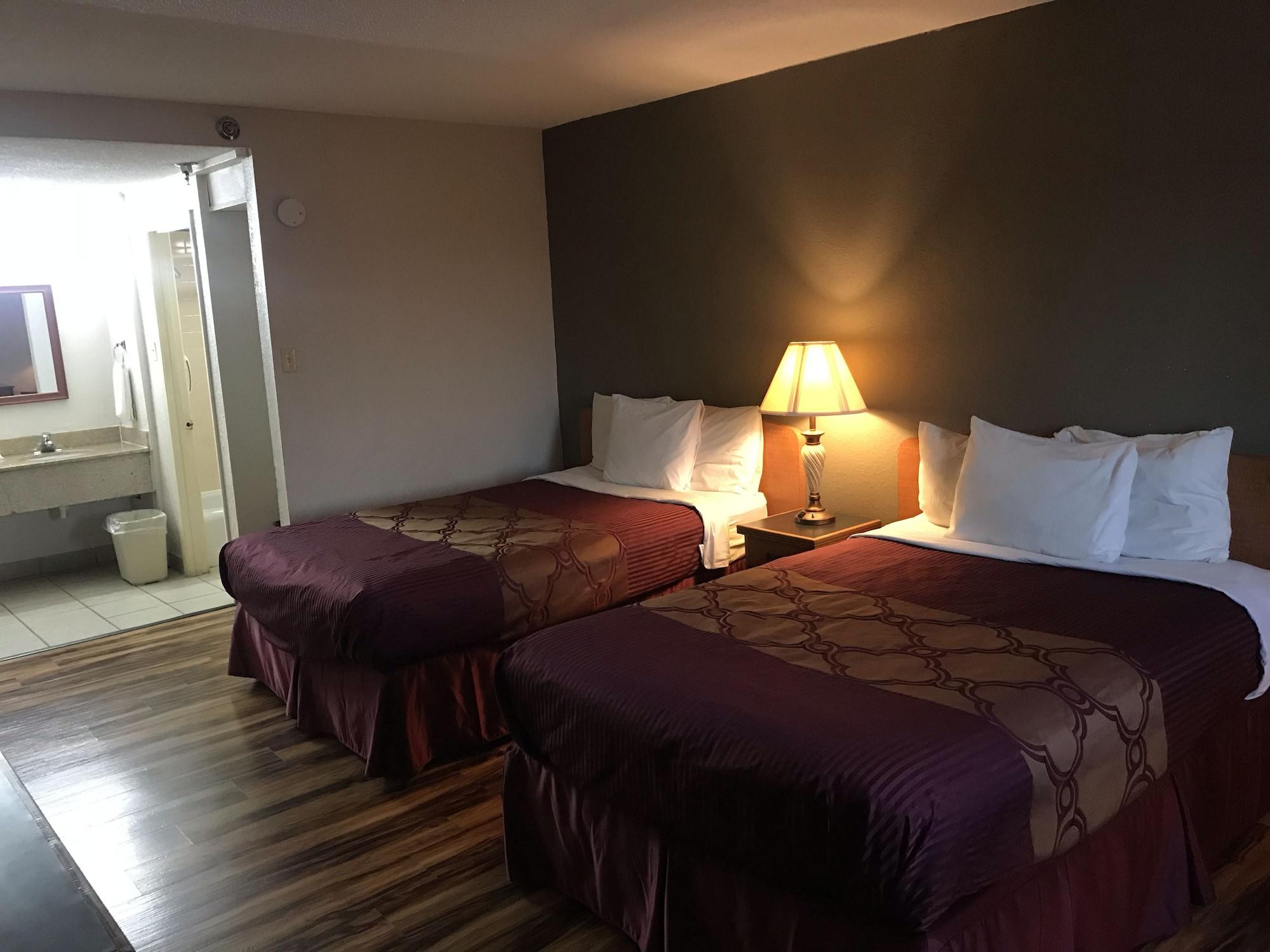 Bear Mount Inn & Suites Pigeon Forge Bagian luar foto