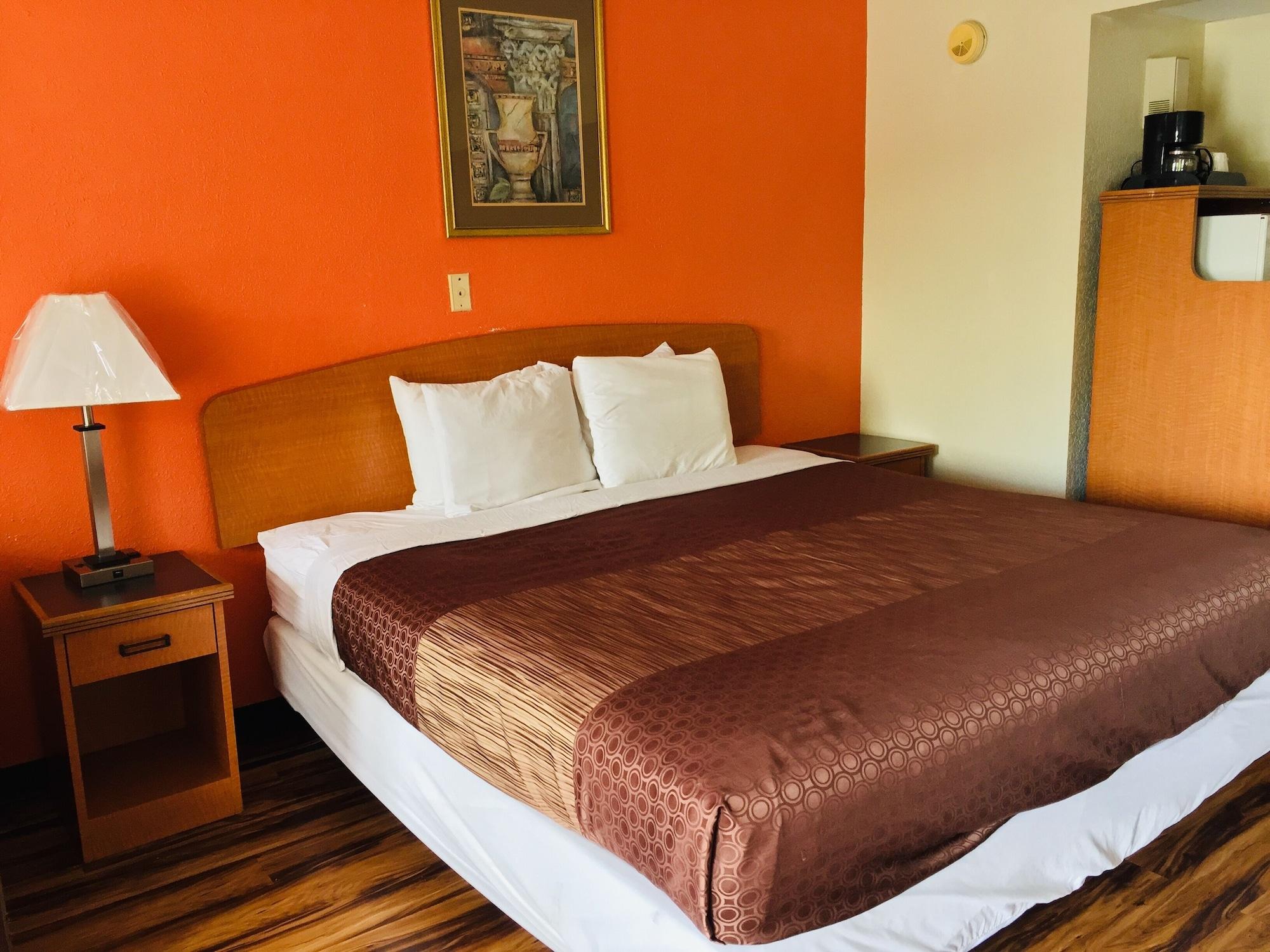 Bear Mount Inn & Suites Pigeon Forge Bagian luar foto