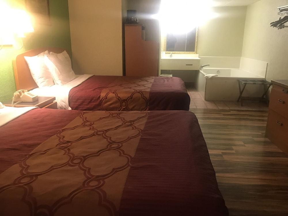 Bear Mount Inn & Suites Pigeon Forge Bagian luar foto